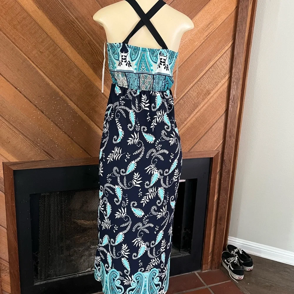 Ahto dress - Picture 2 of 2